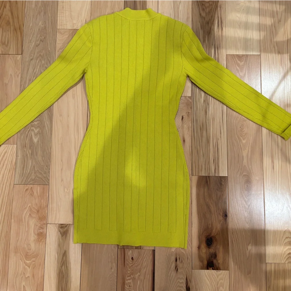 Endless Rose Shank Button V-Neckline Knit Mini Dress - Picture 11 of 15